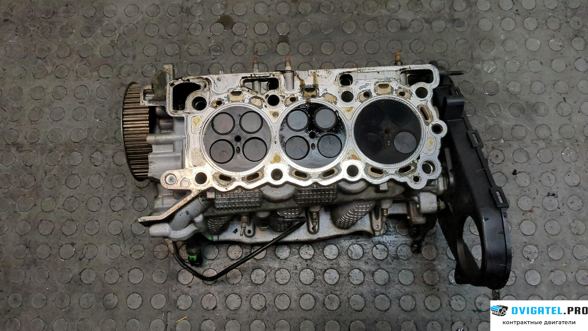 Головка блока цилиндров (ГБЦ) Land Rover Discovery 3 2004 - 2009 276DT 2.7 л., Дизель, Турбо, артикул 8593161
