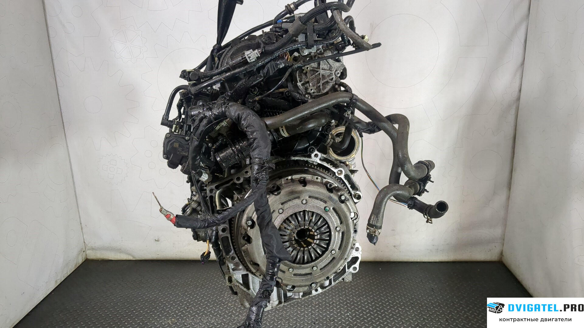 Двигатель Volvo XC40 B3154T 1.5 л., Бензин, Турбо-инжектор, артикул 8853282