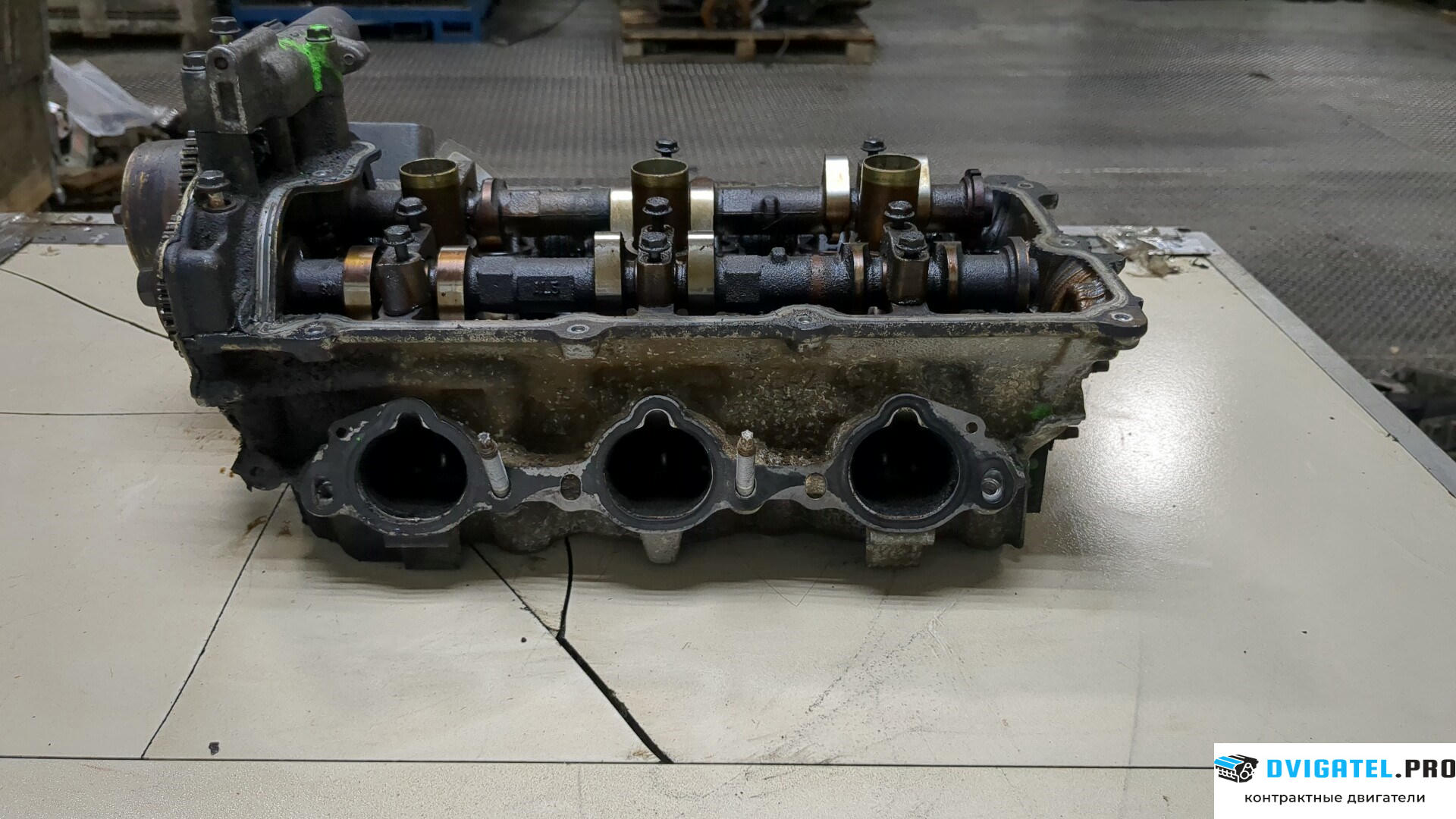 Головка блока цилиндров (ГБЦ) Nissan Pathfinder 2004 - 2014 VQ40DE 4.0 л., Бензин, Инжектор, артикул 8389424
