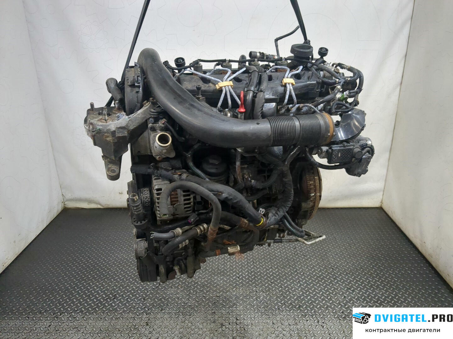 Двигатель Volvo V50 2007 - 2012 D5244T13 2.4 л., Дизель, Турбо, артикул 8265987