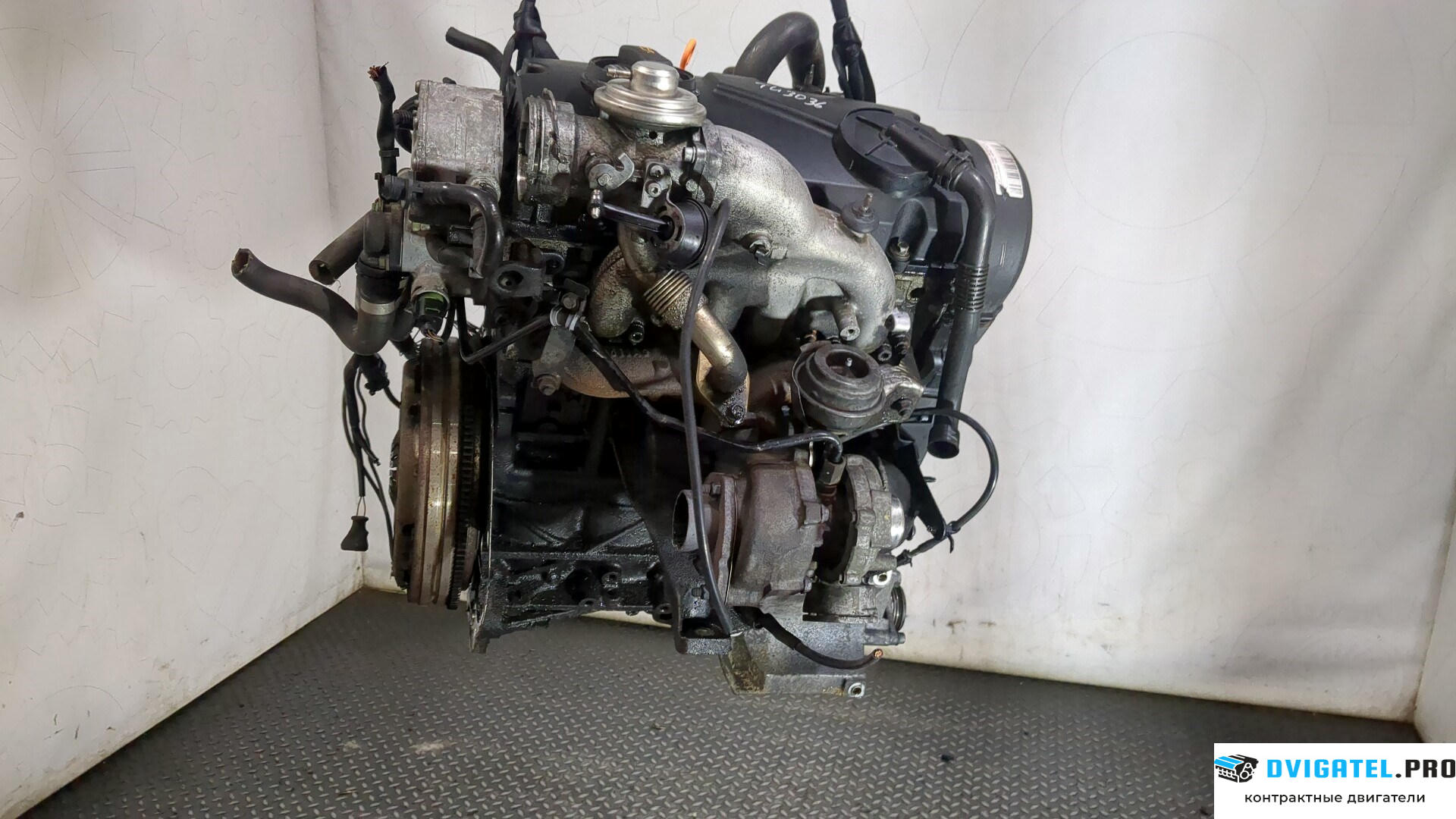 Двигатель Volkswagen Passat 5 2000 - 2005 AWX 1.9 л., Дизель, TDI, артикул 9282326