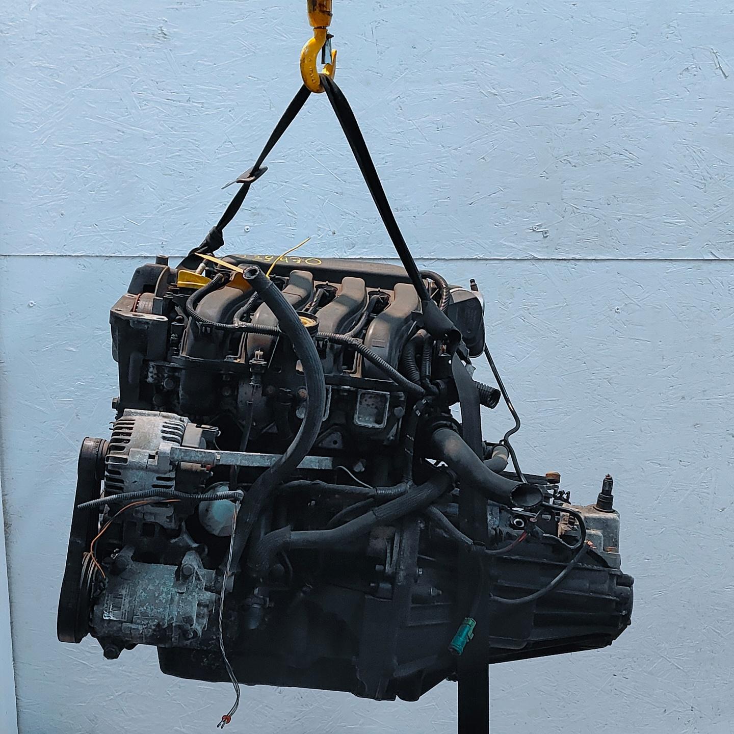 Двигатель K4M766 Renault Megane 2 1.6 Бензин