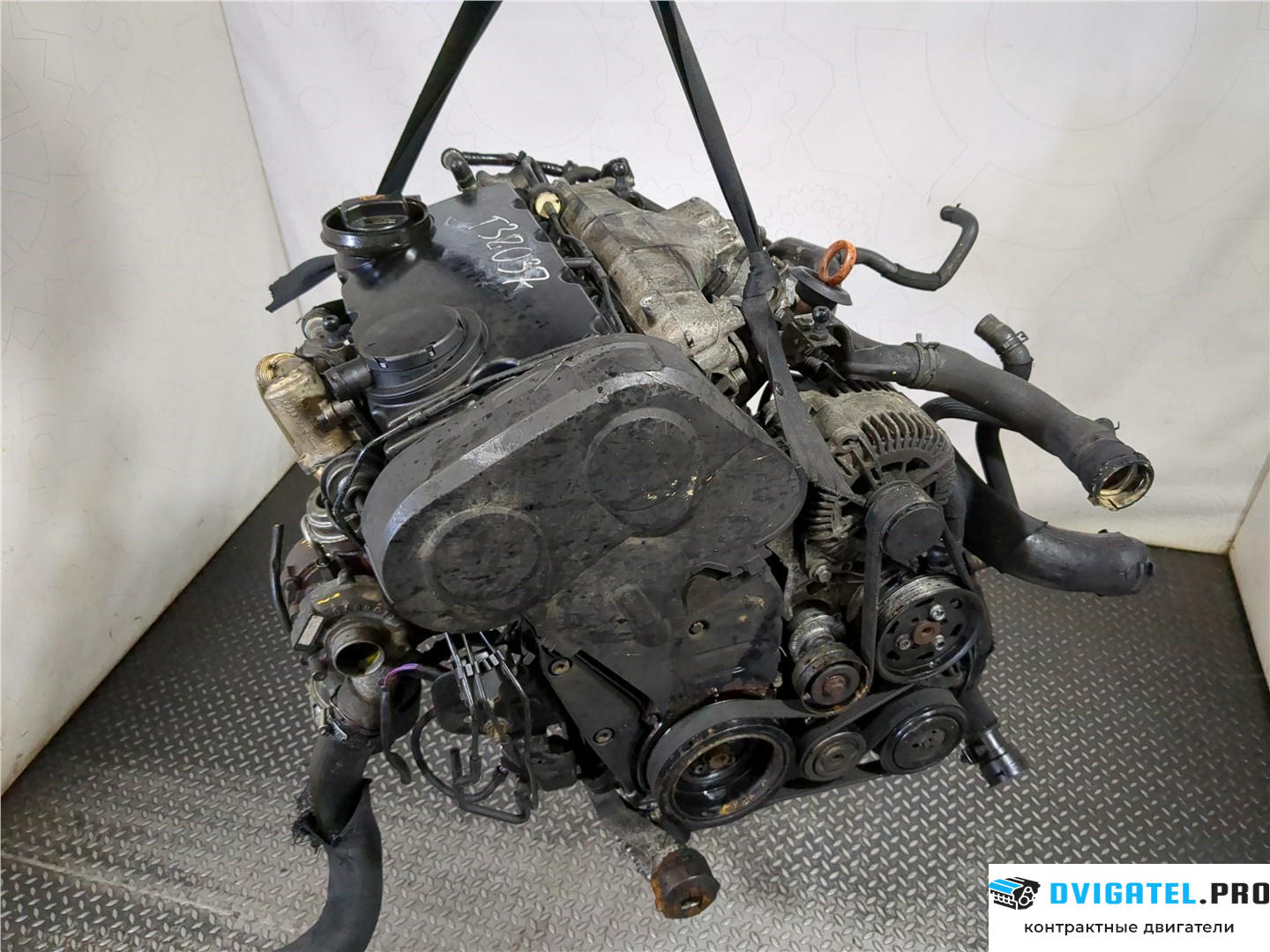 Двигатель Audi A6 C6 2005 - 2011 BLB 2 л., Дизель, TDI, артикул 8020715