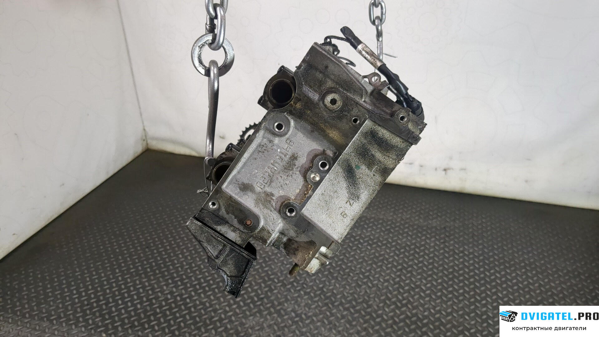 Головка блока цилиндров (ГБЦ) Mercedes C W204 2007 - 2013 OM 651.911 2.1 л., Дизель, CDI, артикул 8935557