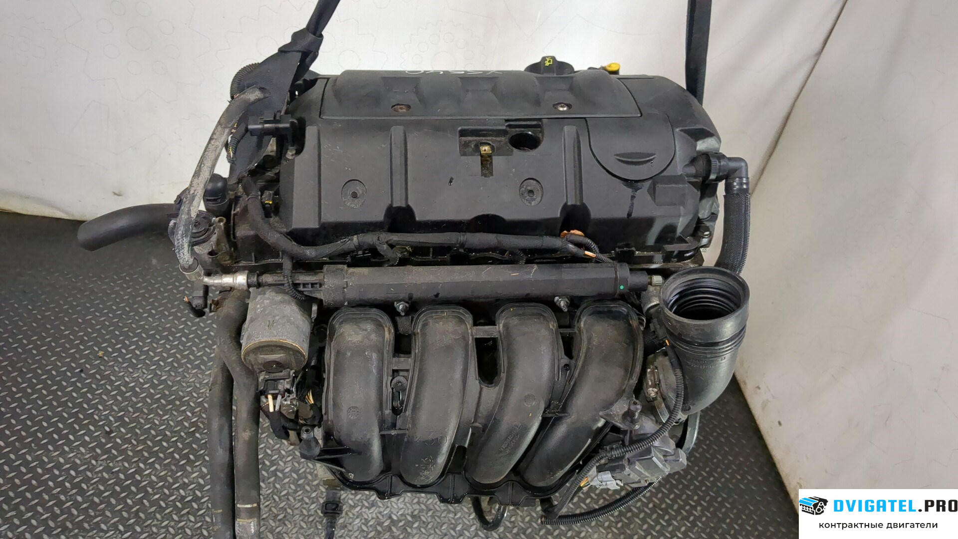 Двигатель Mini Clubman R55 2007 - 2014 N12B16BA, N12B16A 1.6 л., Бензин, Инжектор, артикул 9257807