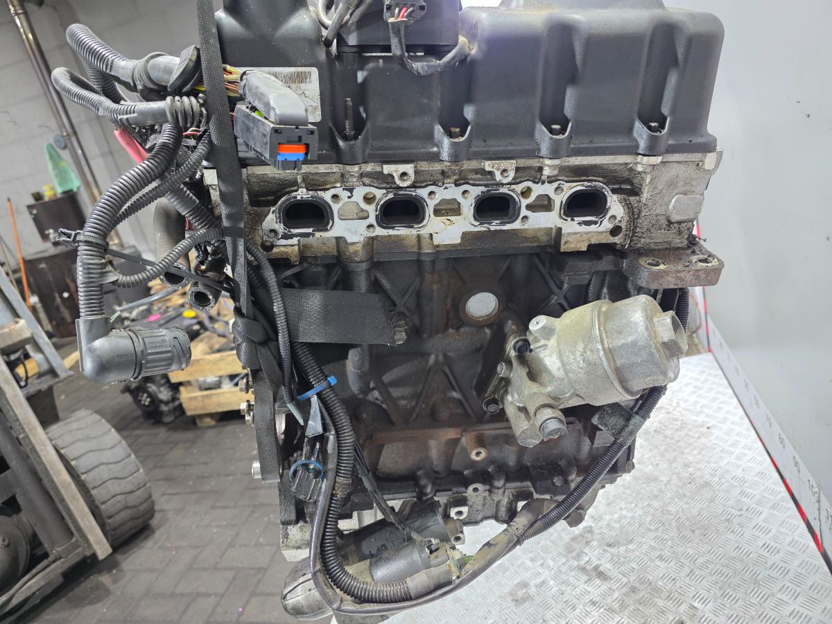 Двигатель W10B16AB MINI Cooper R50 1.6 Бензин