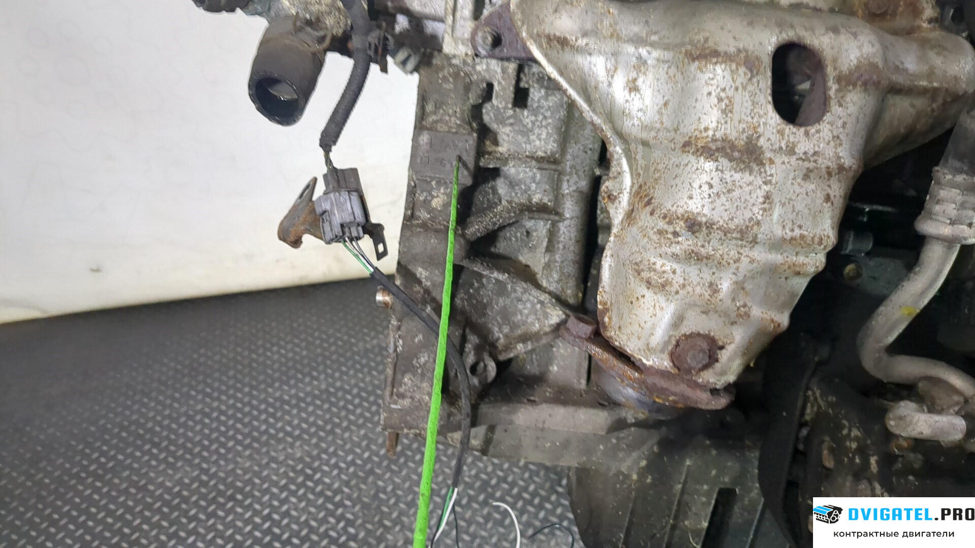 Двигатель Honda Civic 2001 - 2005 D16V1 1.6 л., Бензин, Инжектор, артикул 8806491