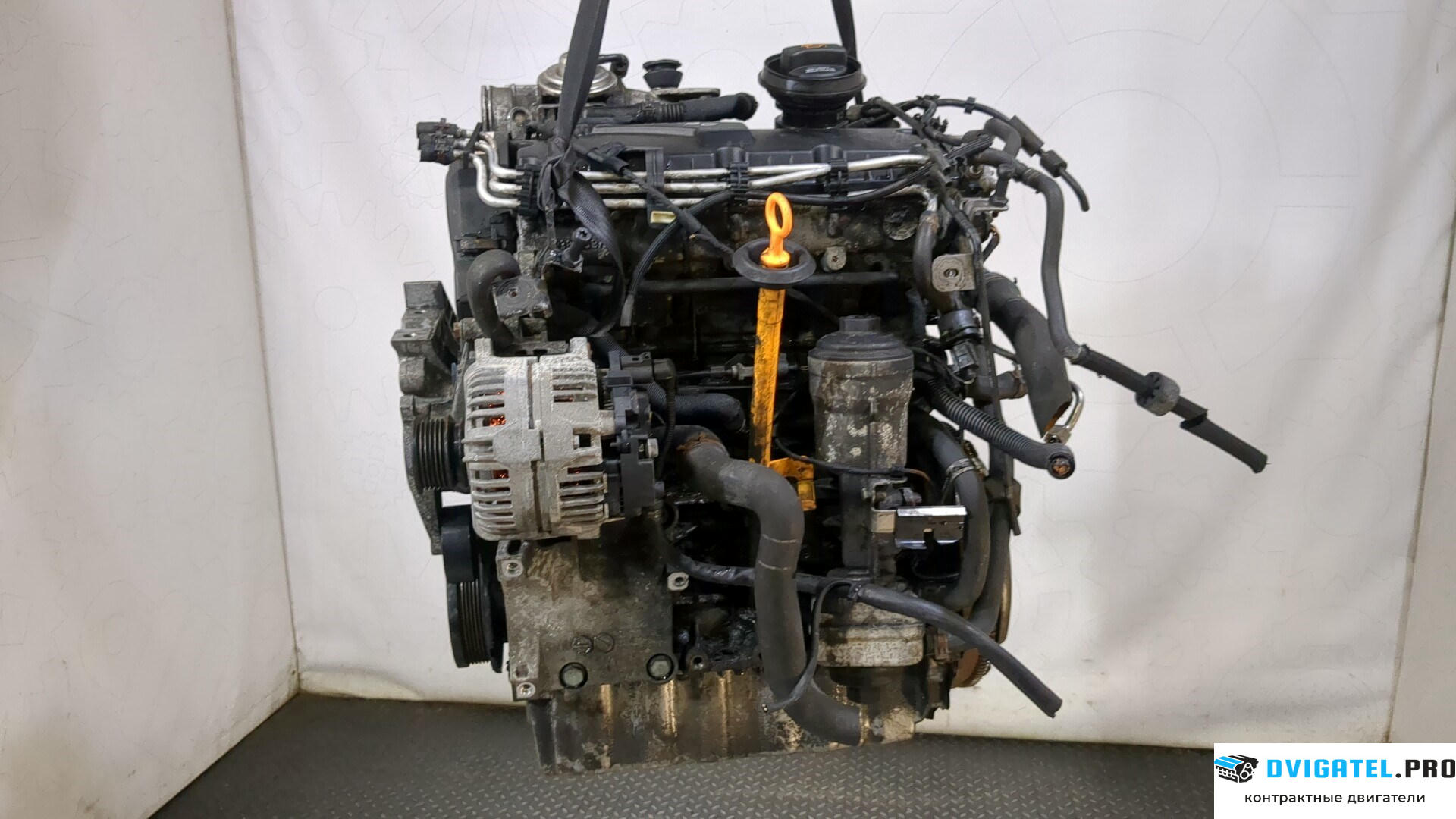 Двигатель Volkswagen Golf 5 2003 - 2009 BXE 1.9 л., Дизель, TDI, артикул 9236685