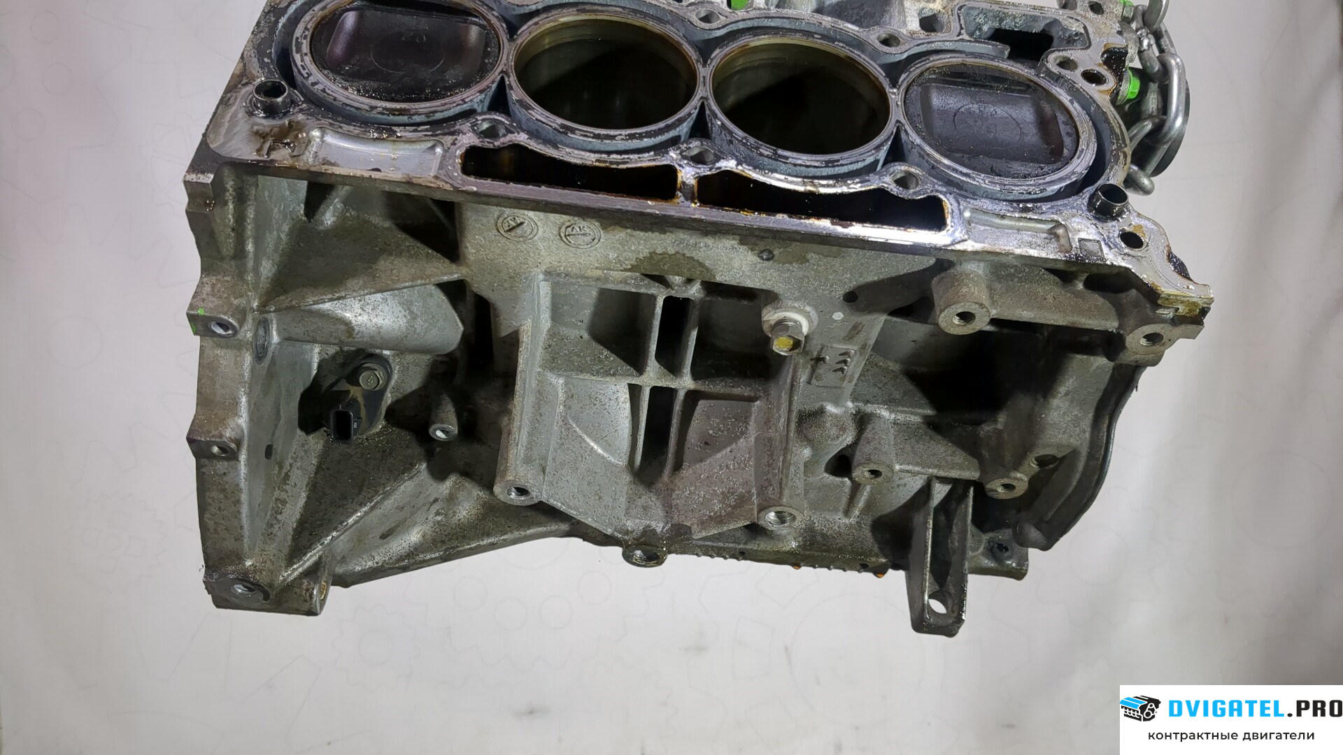 Шорт блок (Блок цилиндров) Nissan Qashqai 2006 - 2013 HR16DE 1.6 л., Бензин, Инжектор, артикул 8936692