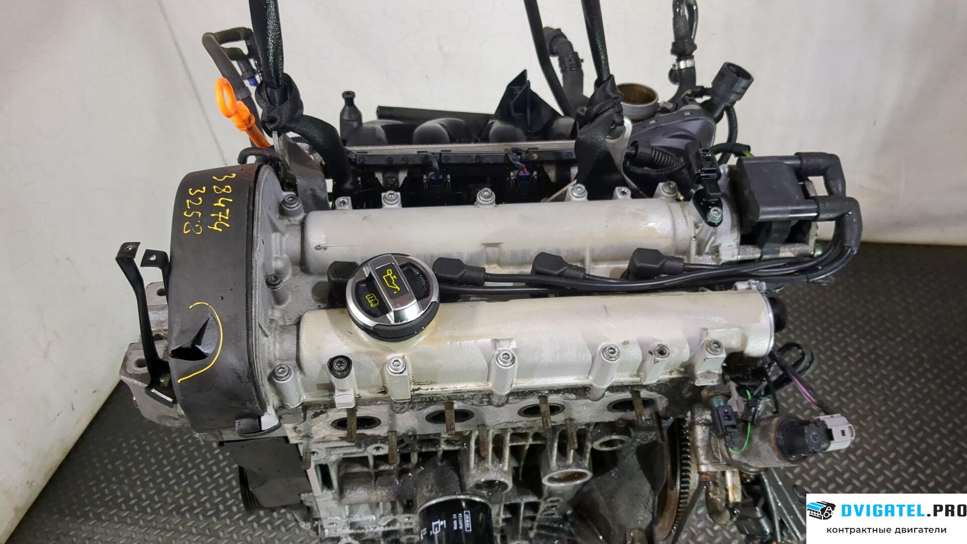 Двигатель Volkswagen Golf 4 1997 - 2005 APE 1.4 л., Бензин, Инжектор, артикул 9131272