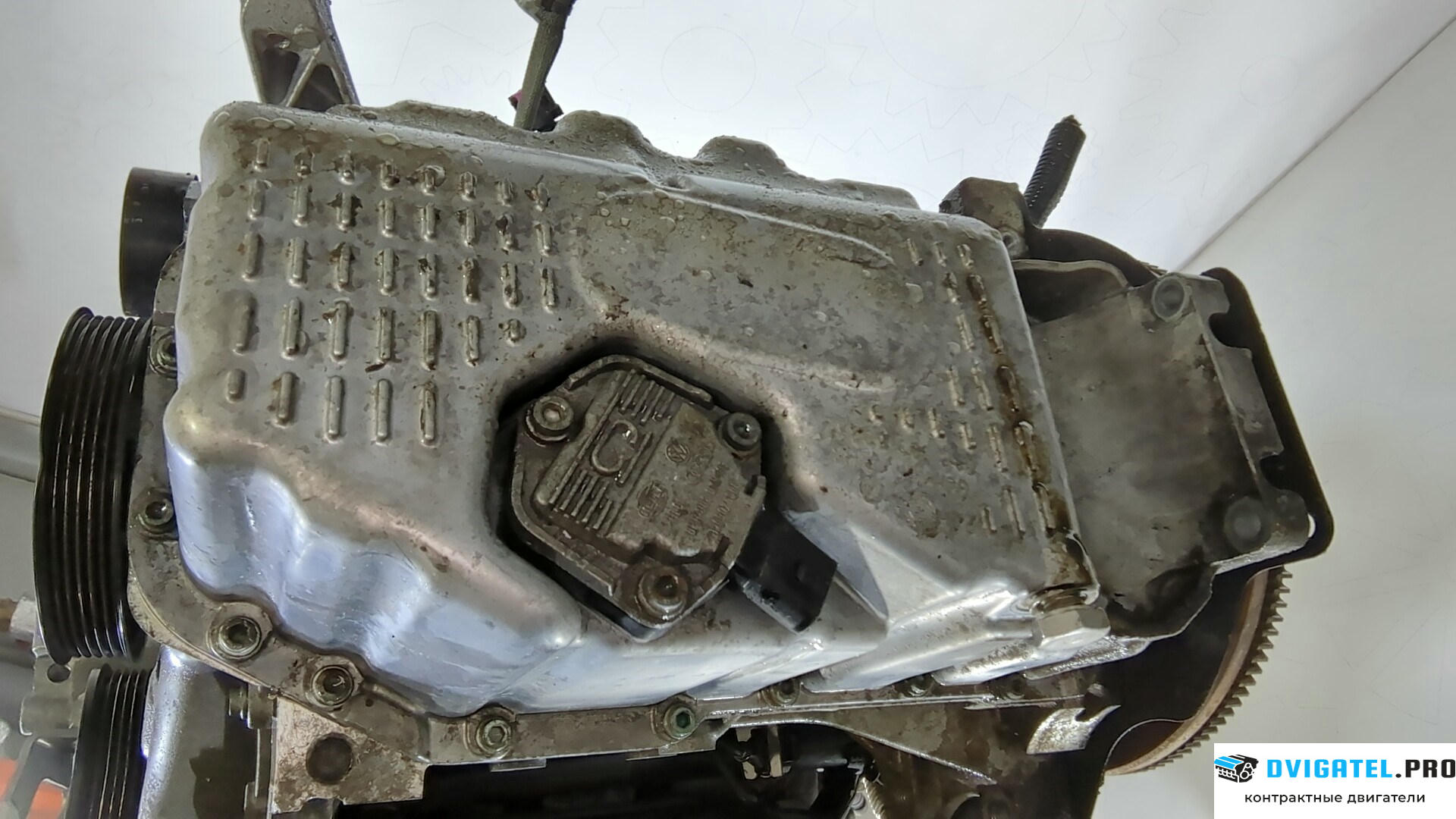 Двигатель Volkswagen Touran 2003 - 2006 BAG 1.6 л., Бензин, FSI, артикул 9161890