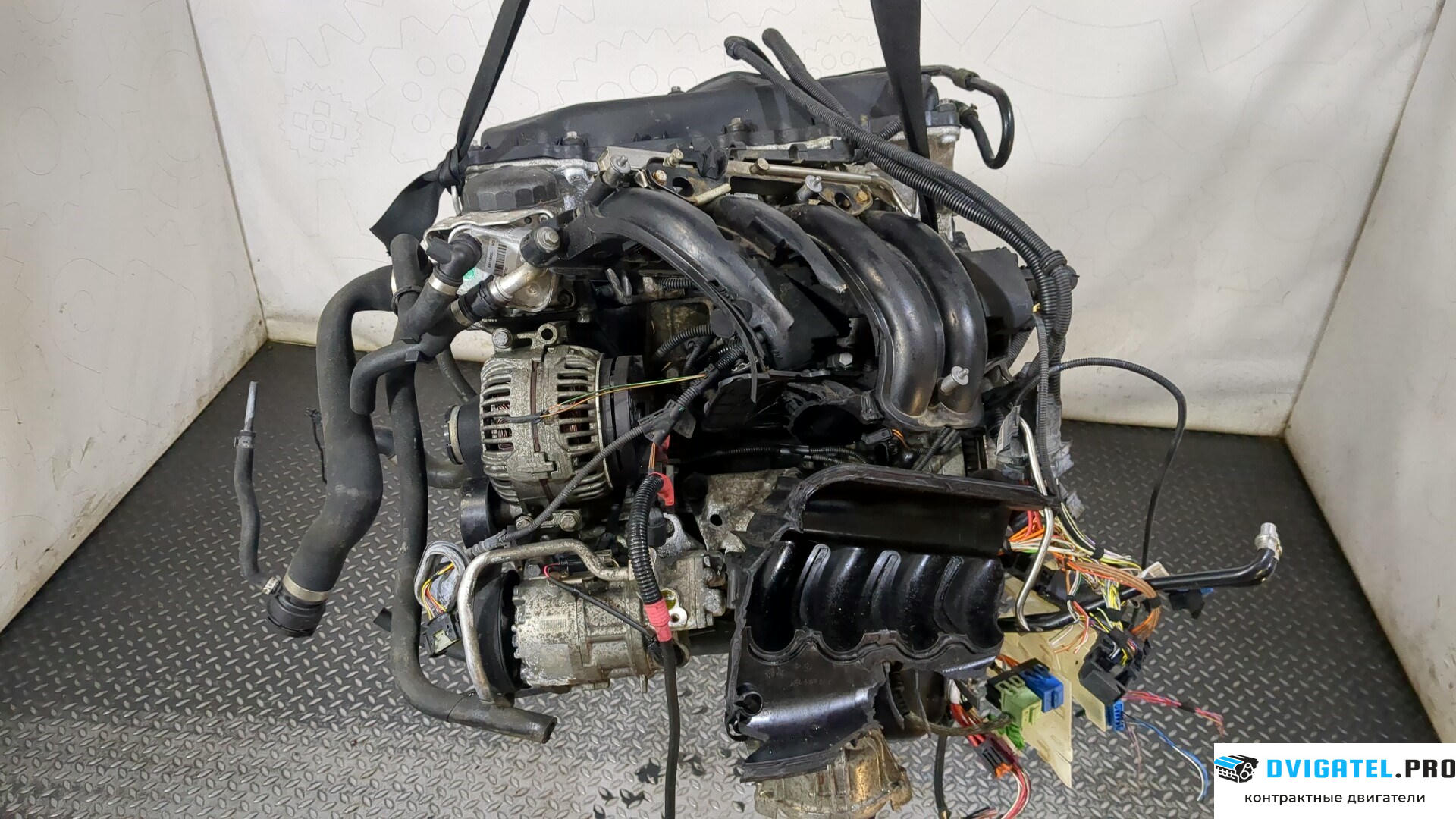 Двигатель BMW 3 E90, E91, E92, E93 2005 - 2012 N46B20B 2 л., Бензин, Инжектор, артикул 8765236