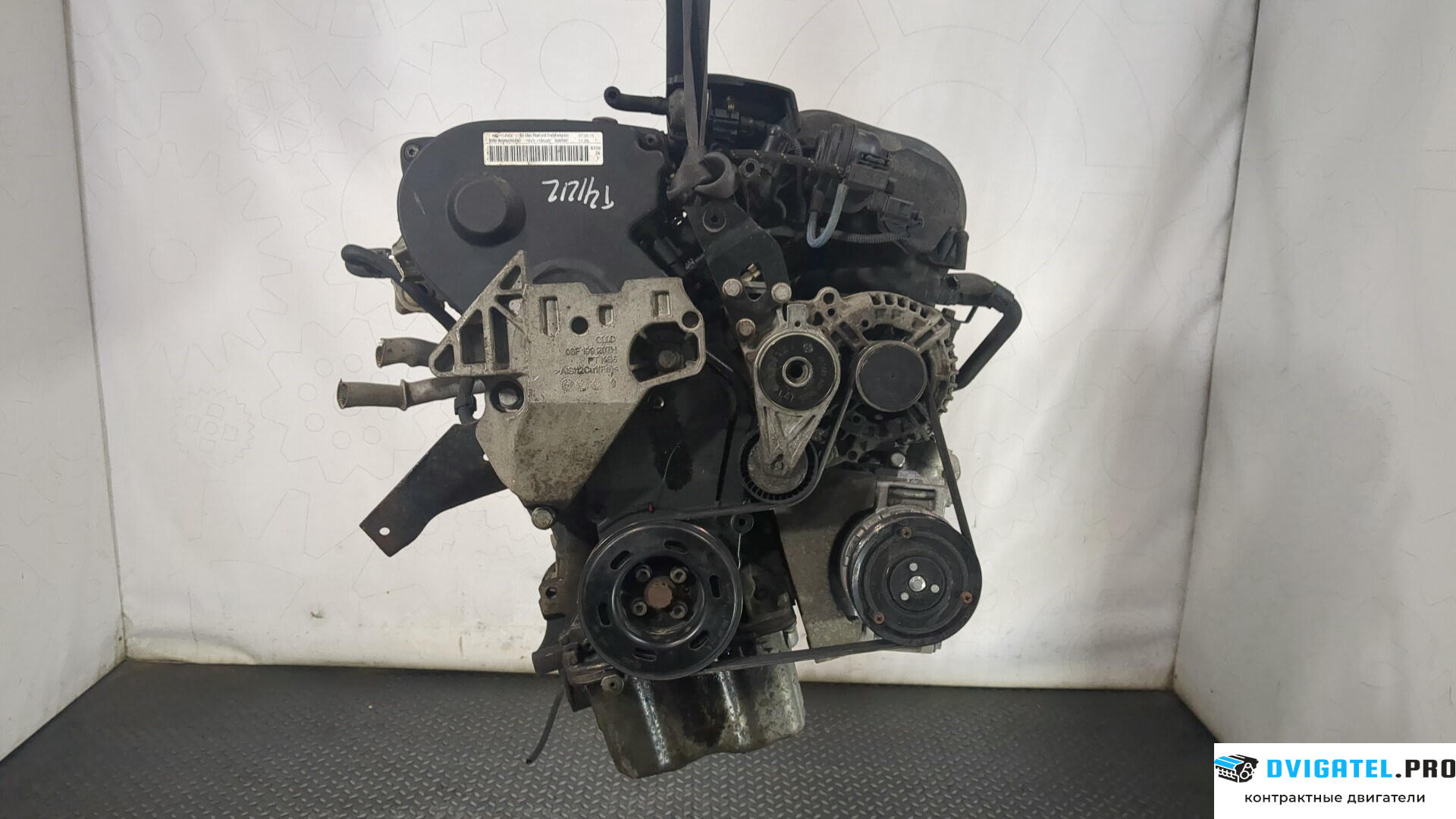 Двигатель Skoda Octavia A5 2004 - 2008 BVY 2 л., Бензин, FSI, артикул 8994398