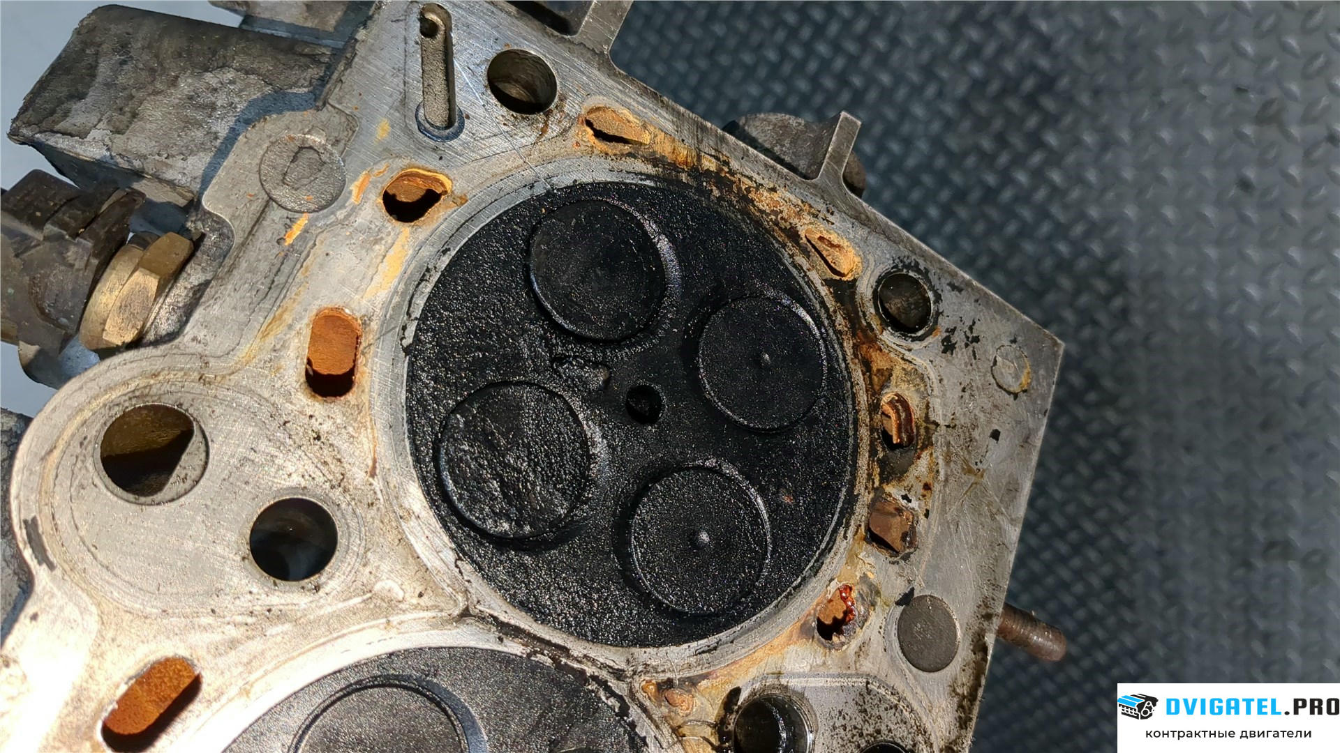 Головка блока цилиндров (ГБЦ) BMW 1 E87 2004 - 2011 204D4 / M47D20 2 л., Дизель, TDI, артикул 8159017