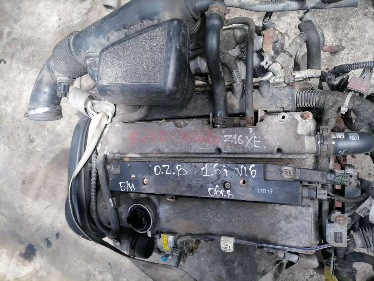 Двигатель Opel Zafira B 1.6 Бензин