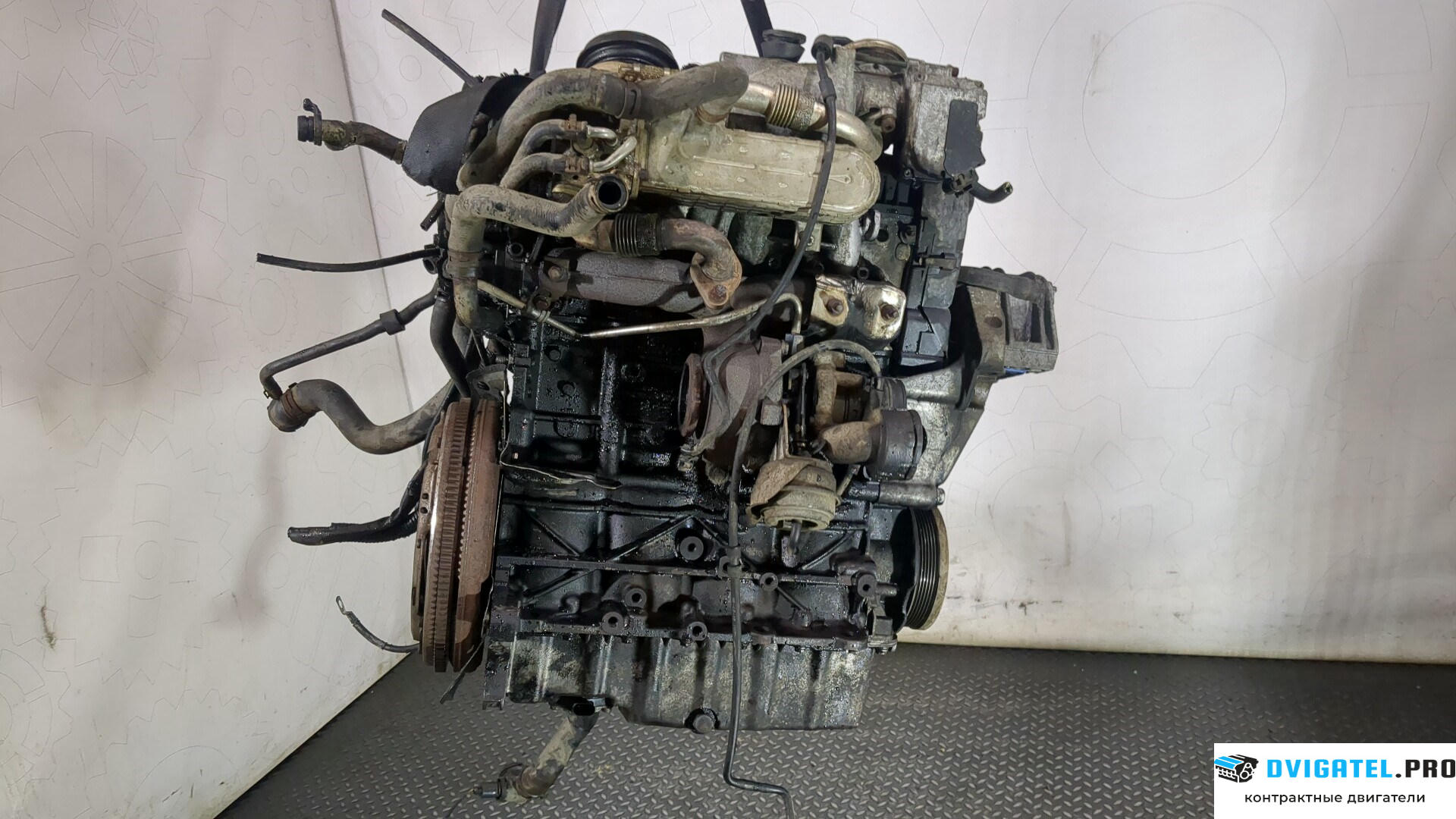 Двигатель Volkswagen Passat 6 2005 - 2010 BXE 1.9 л., Дизель, TDI, артикул 8853553