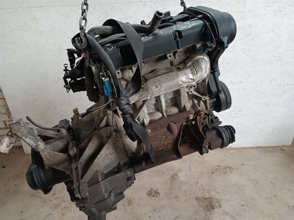 Двигатель SHDB Ford Focus 2 restailing 1.6 Бензин