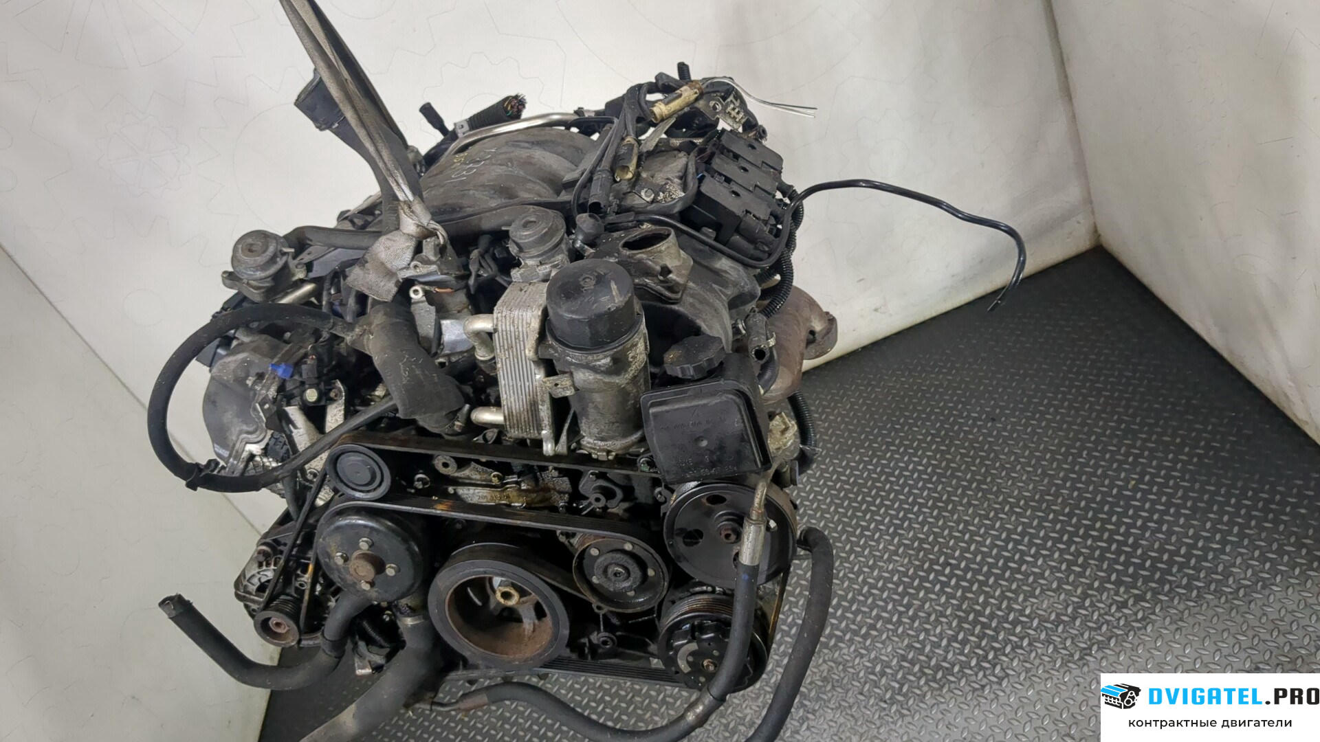 Двигатель Mercedes C W203 2000 - 2007 M112.946 3.2 л., Бензин, Инжектор, артикул 8846142