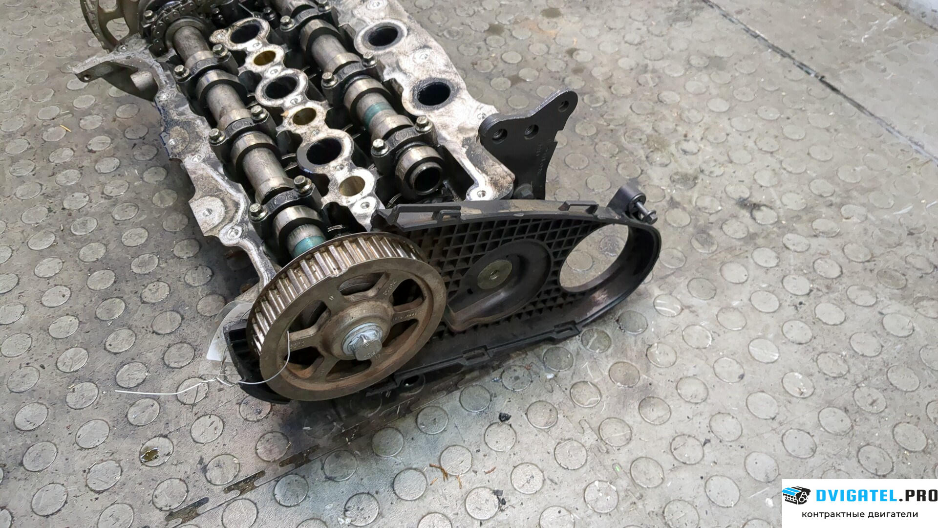 Головка блока цилиндров (ГБЦ) Land Rover Discovery 3 2004 - 2009 276DT 2.7 л., Дизель, Турбо, артикул 8593161