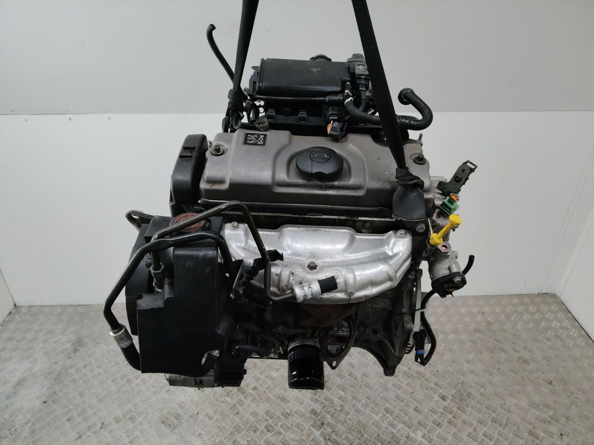 Двигатель 10FSBW Peugeot 206 1 1.4 Бензин