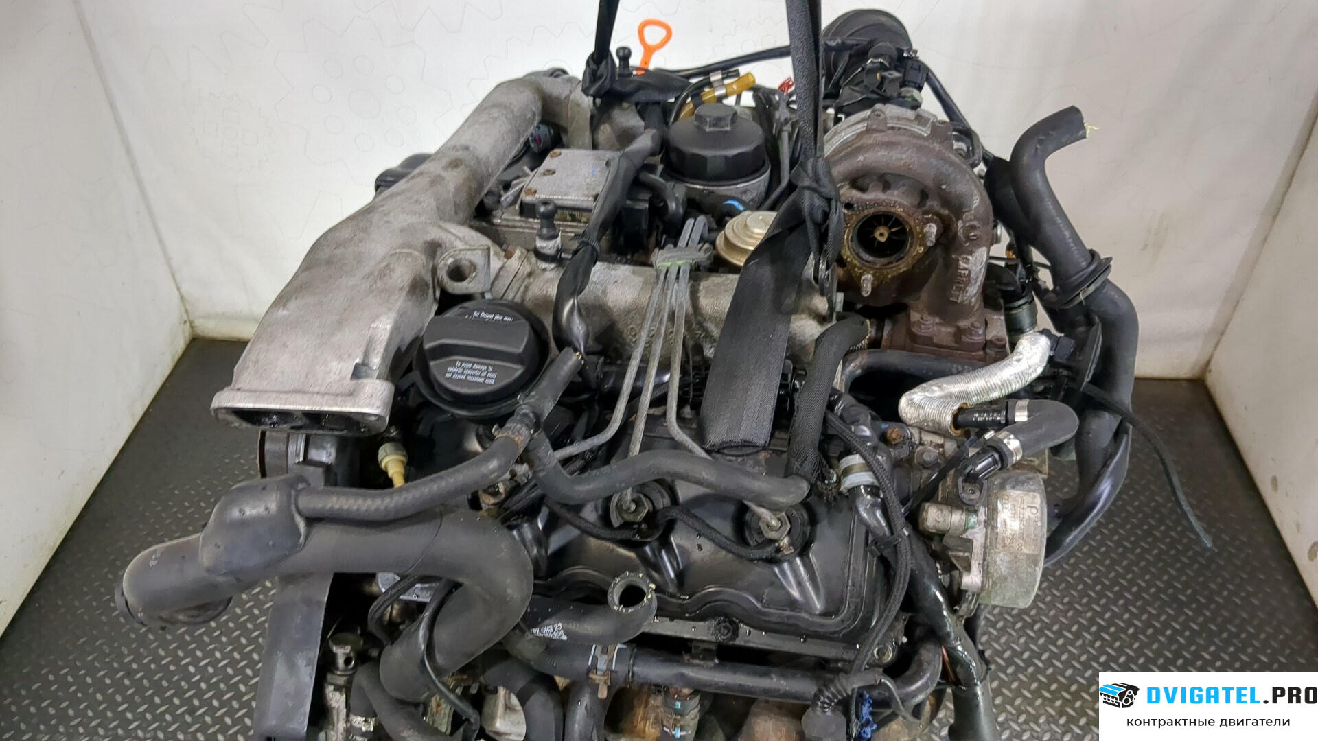 Двигатель Audi A6 C5 1997 - 2004 AKE 2.5 л., Дизель, TDI, артикул 9131428
