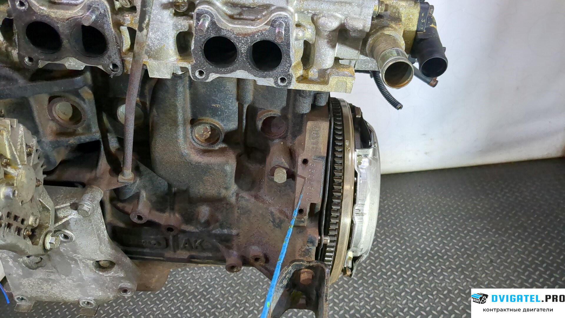 Двигатель Nissan Almera Tino QG18DE 1.8 л., Бензин, Инжектор, артикул 9245624