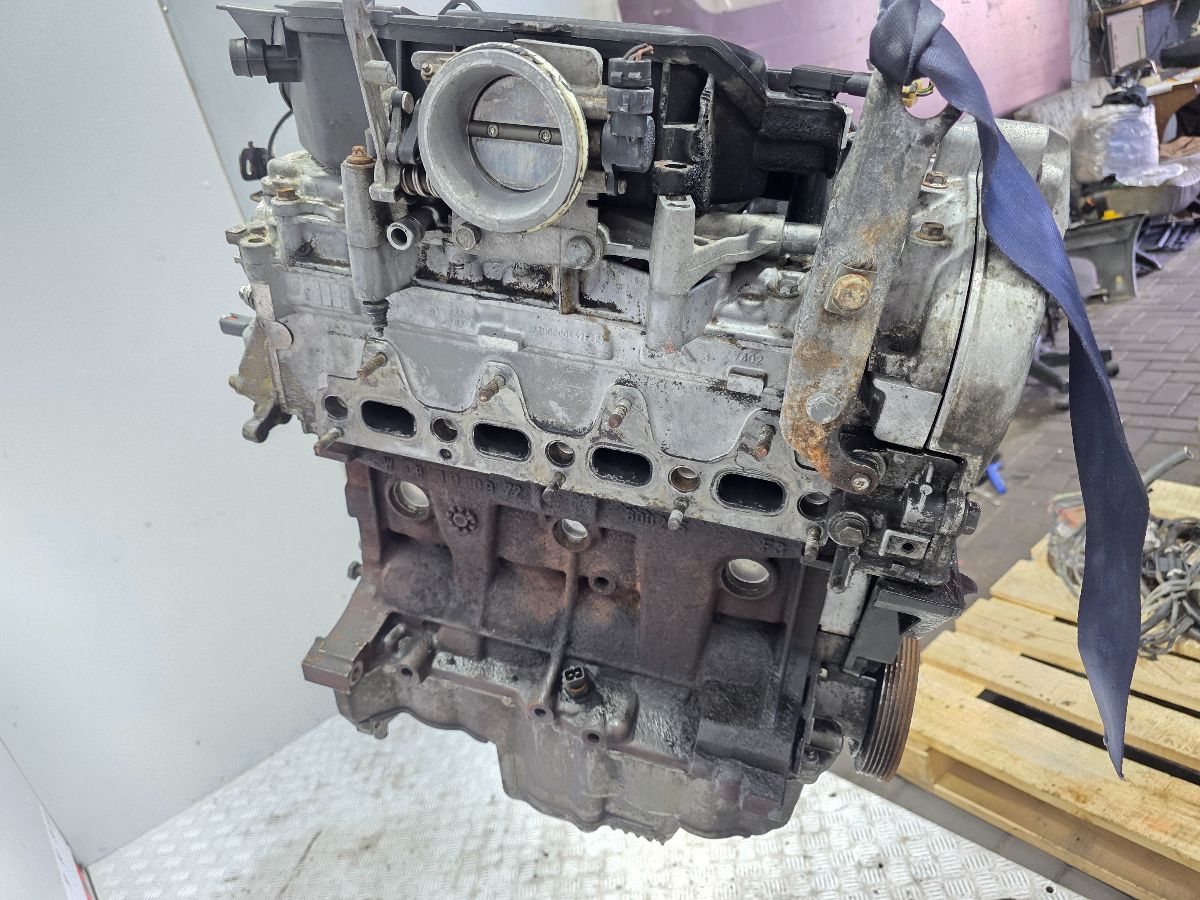 Двигатель K4M700 Renault Scenic 1 1.6 Бензин
