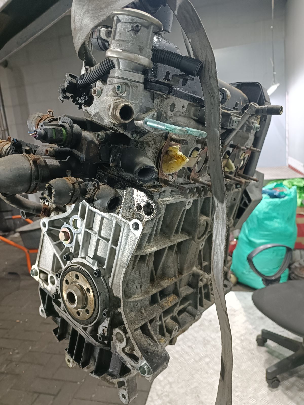 Двигатель APF Audi A3 8L (S3,RS3) 1.6 Бензин