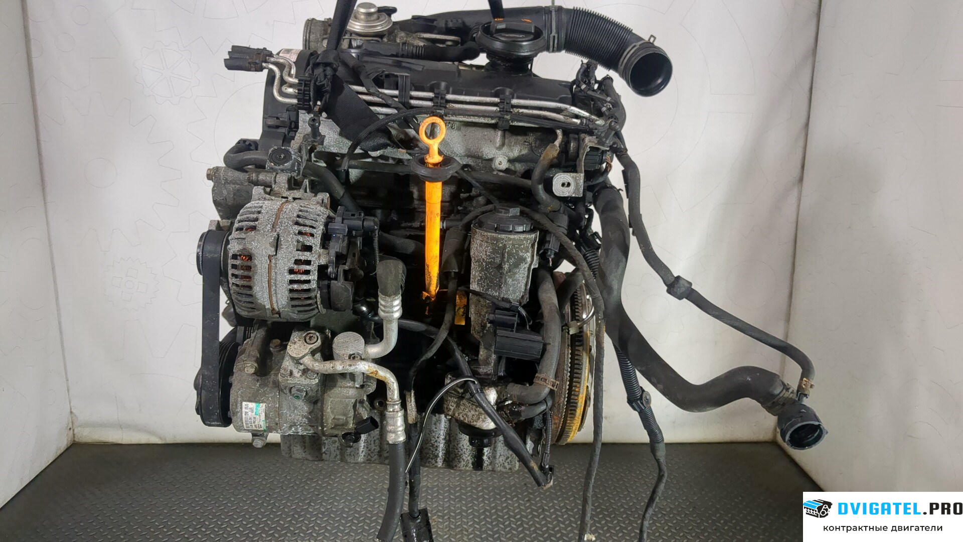 Двигатель Volkswagen Touran 2003 - 2006 BXE 1.9 л., Дизель, TDI, артикул 8937565