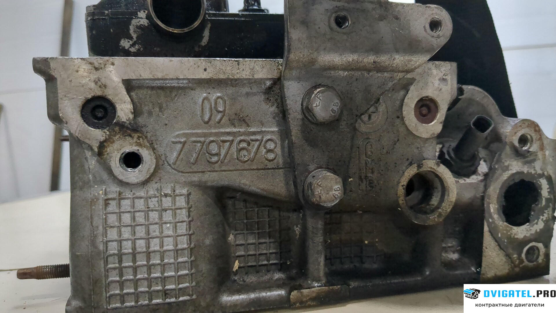 Головка блока цилиндров (ГБЦ) BMW 3 E90, E91, E92, E93 2005 - 2012 N47D20A 2 л., Дизель, TDI, артикул 8401046