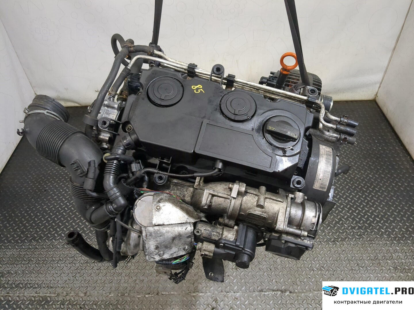 Двигатель Volkswagen Touran 2003 - 2006 BLS 1.9 л., Дизель, TDI, артикул 8360981