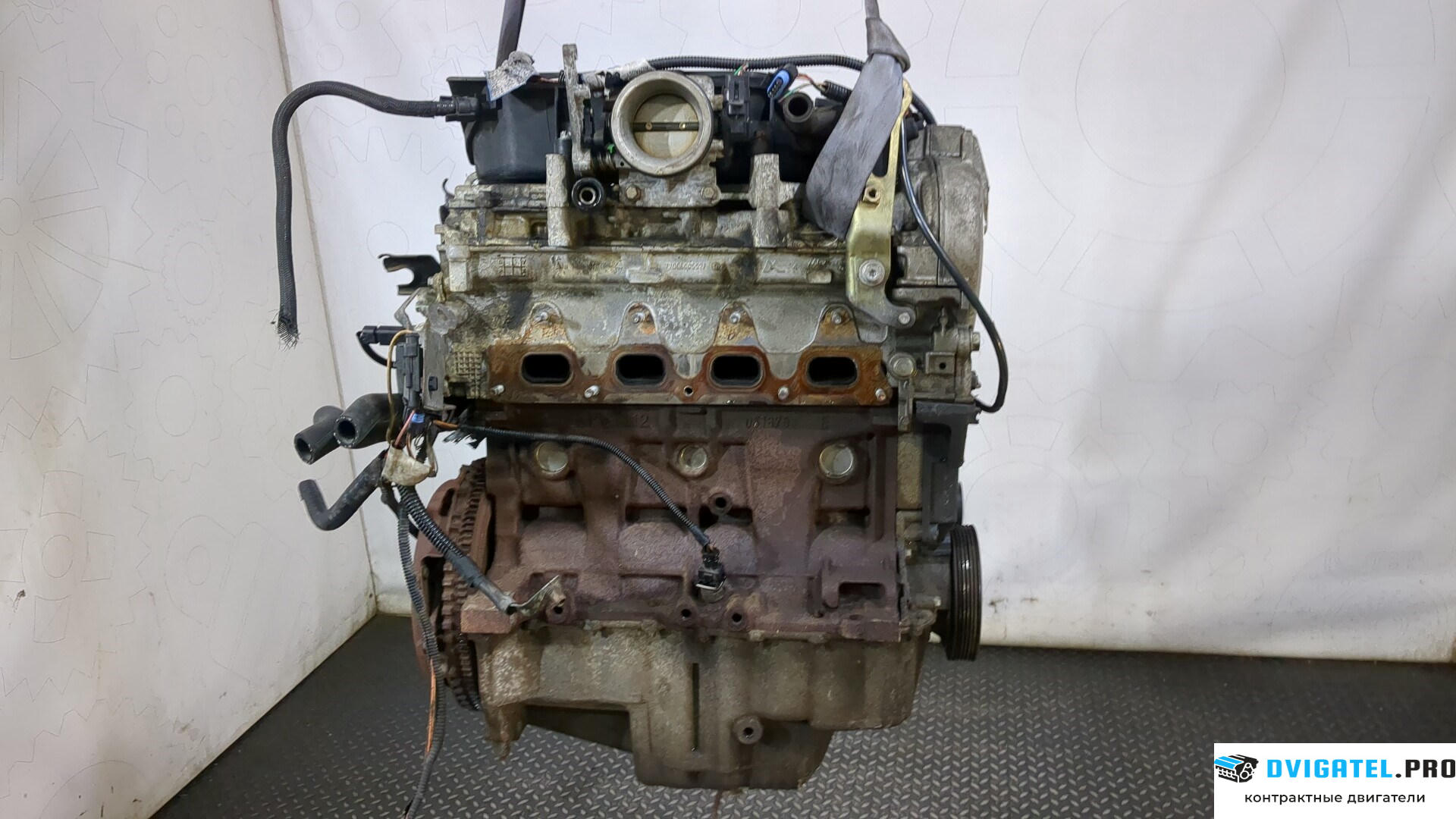 Двигатель Renault Megane 1996 - 2002 K4J 750 1.4 л., Бензин, Инжектор, артикул 9237953