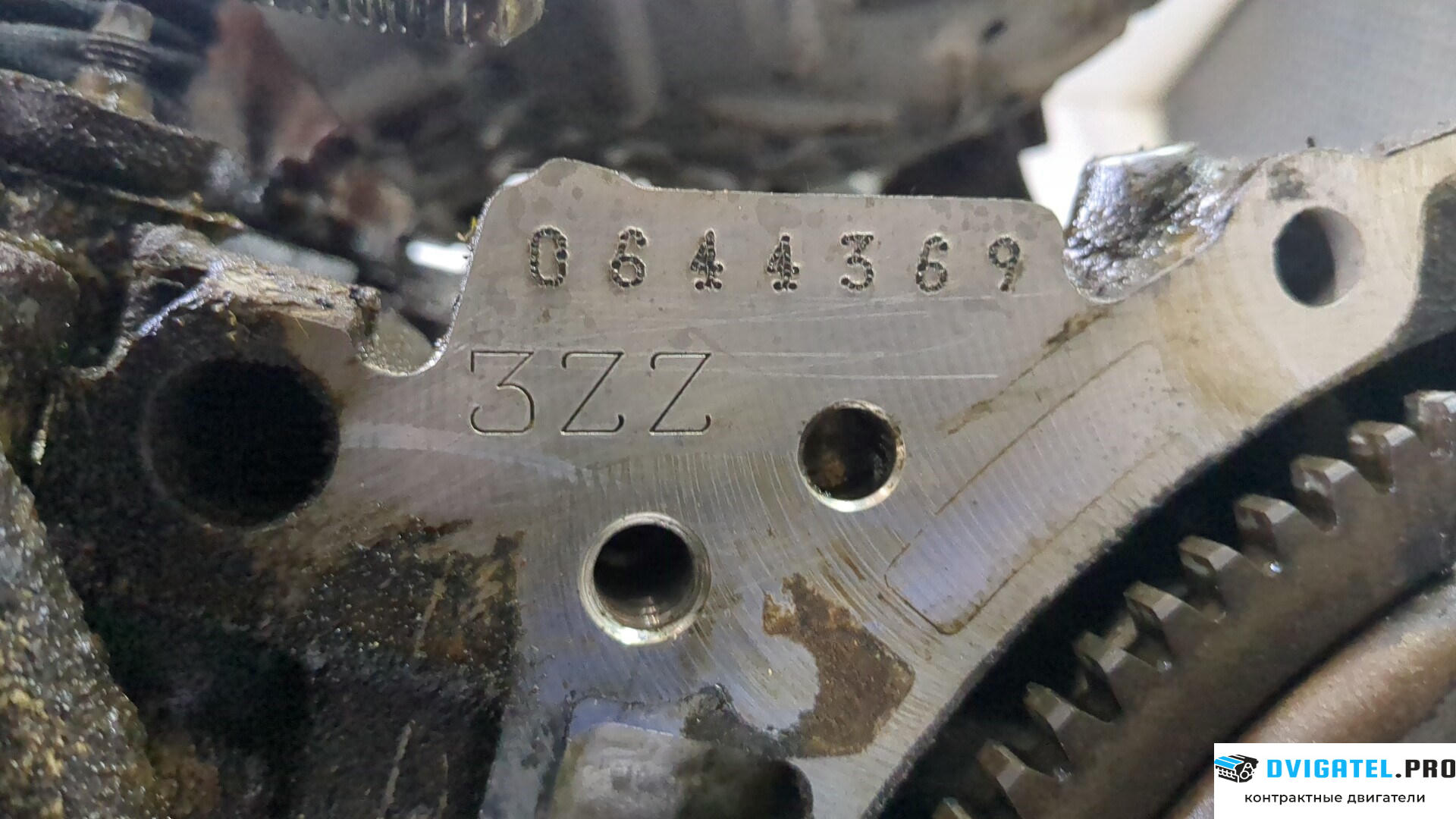 Двигатель Toyota Corolla E12 2001 - 2006 3ZZFE 1.6 л., Бензин, Инжектор, артикул 8732400