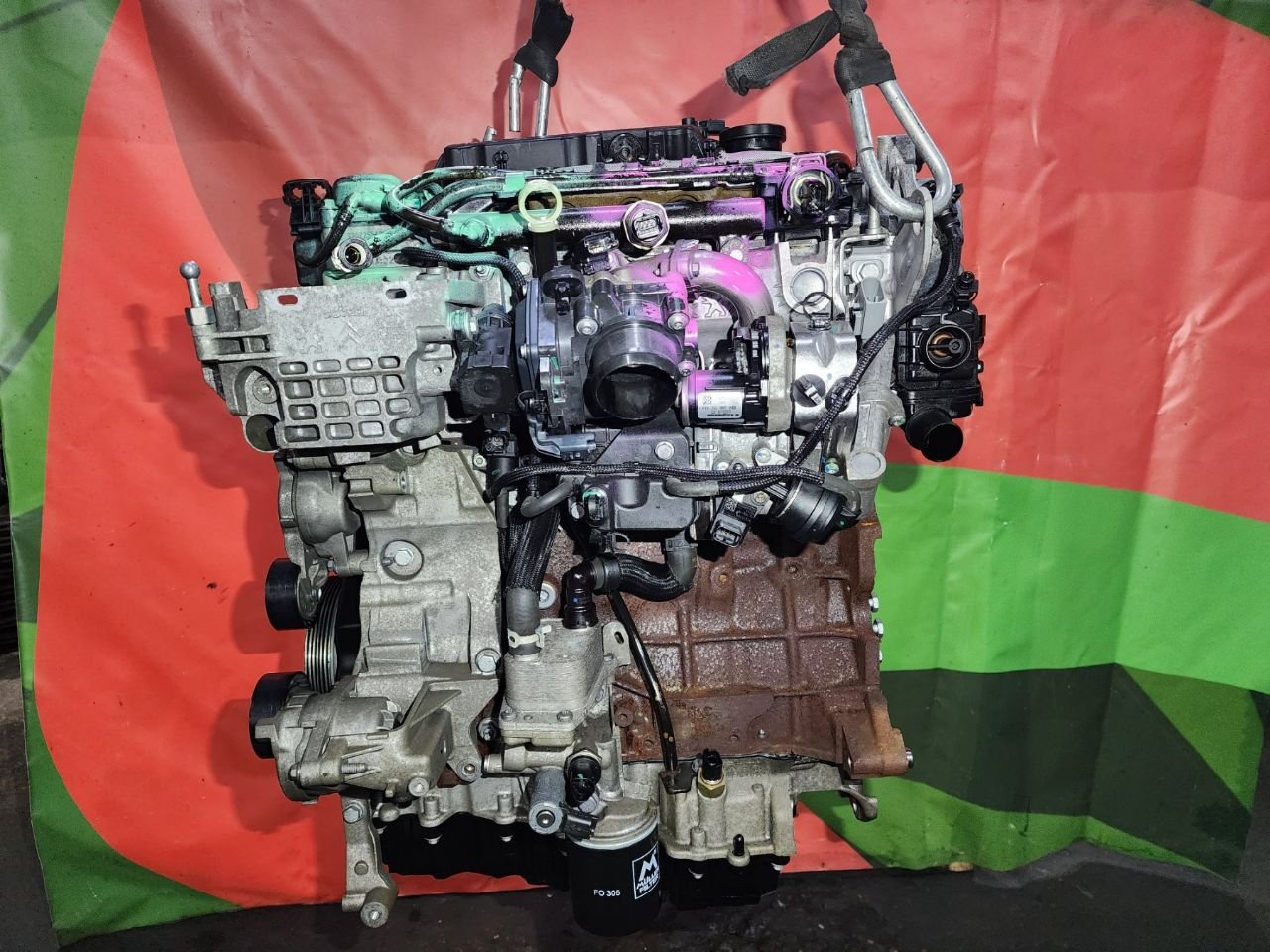 Двигатель AH01 Opel Zafira C 2.0 Дизель