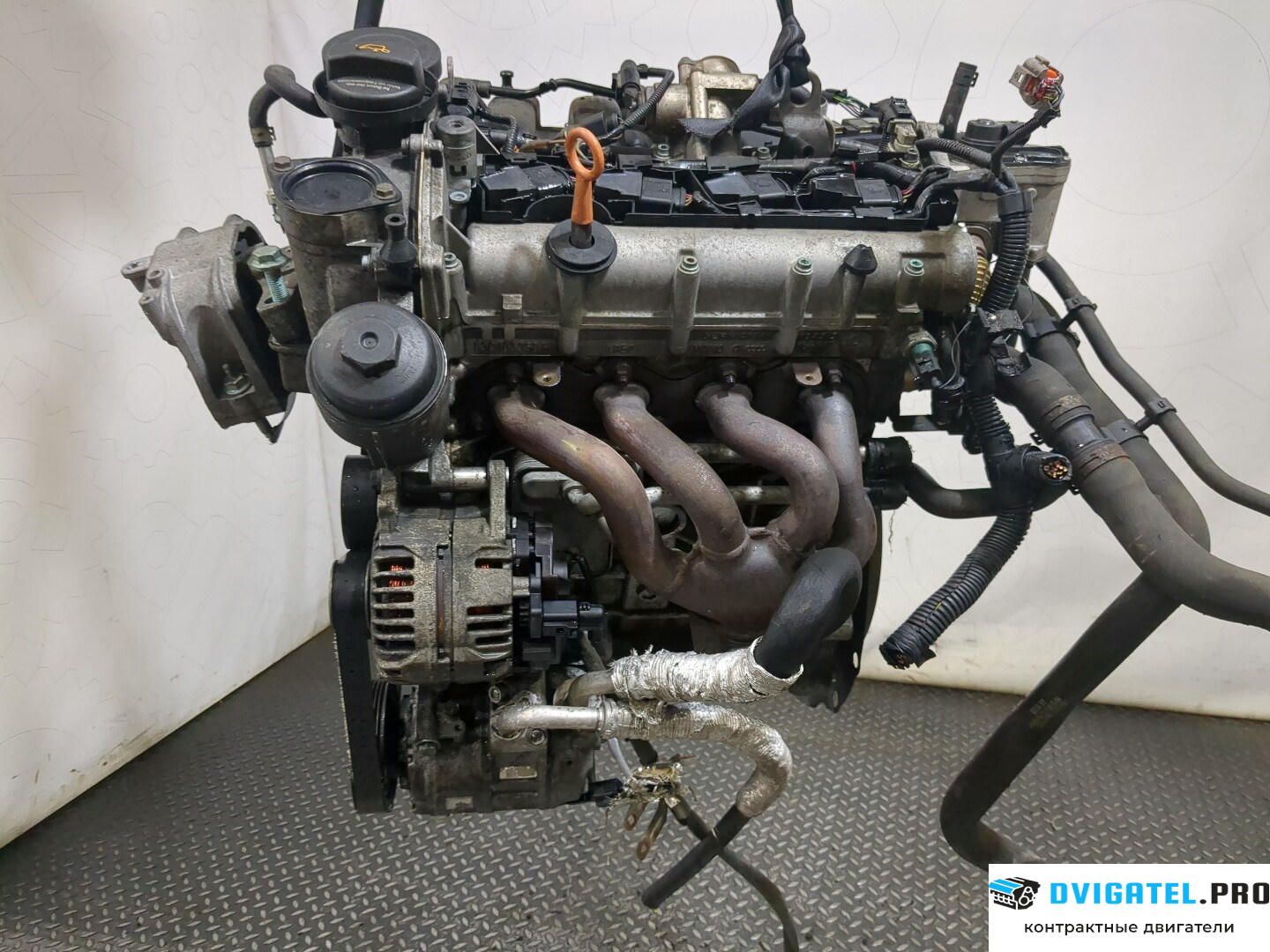 Двигатель Volkswagen Touran 2003 - 2006 BLP 1.6 л., Бензин, FSI, артикул 8422666