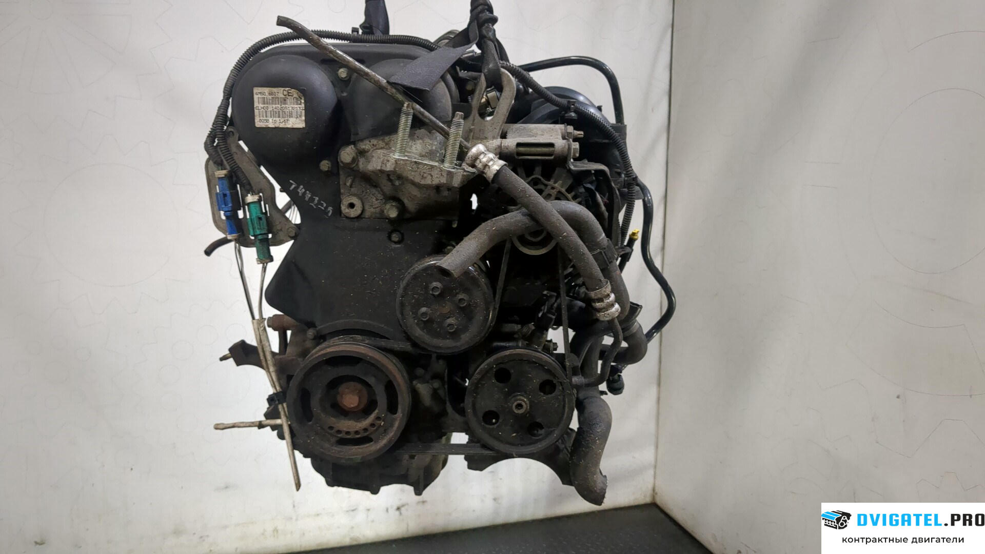 Двигатель Ford Focus 2 2005 - 2008 HXDA, HXDB 1.6 л., Бензин, Ti-VCT, артикул 9265525
