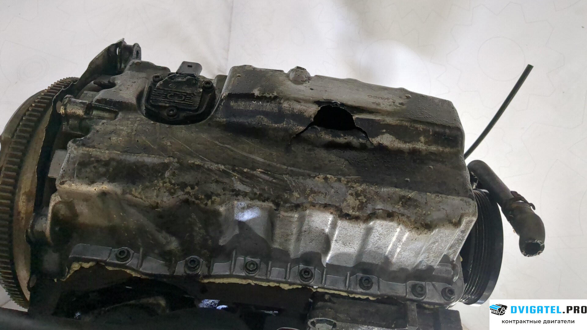Двигатель Volkswagen Touran 2003 - 2006 BRU 1.9 л., Дизель, TDI, артикул 9287699