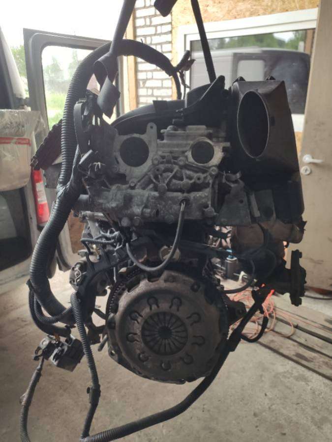 Двигатель F4P720 Renault Laguna 1 1.8 Бензин