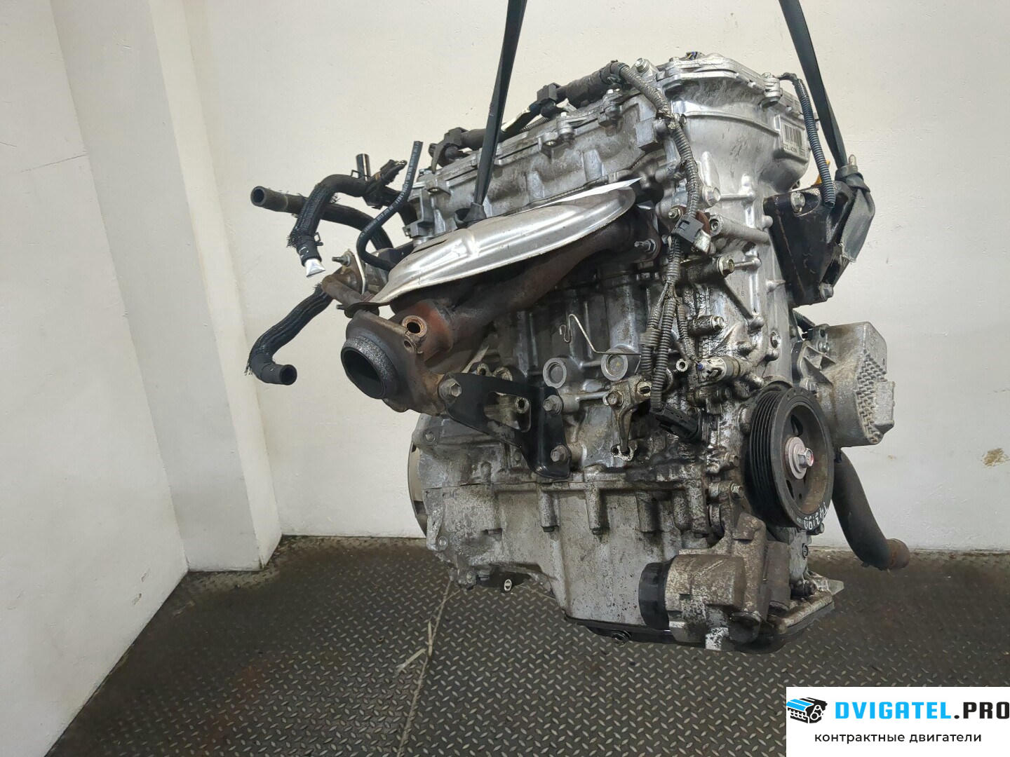 Двигатель Toyota Prius 2009 - 2015 2ZR-FXE 1.8 л., Гибридный, артикул 9235661