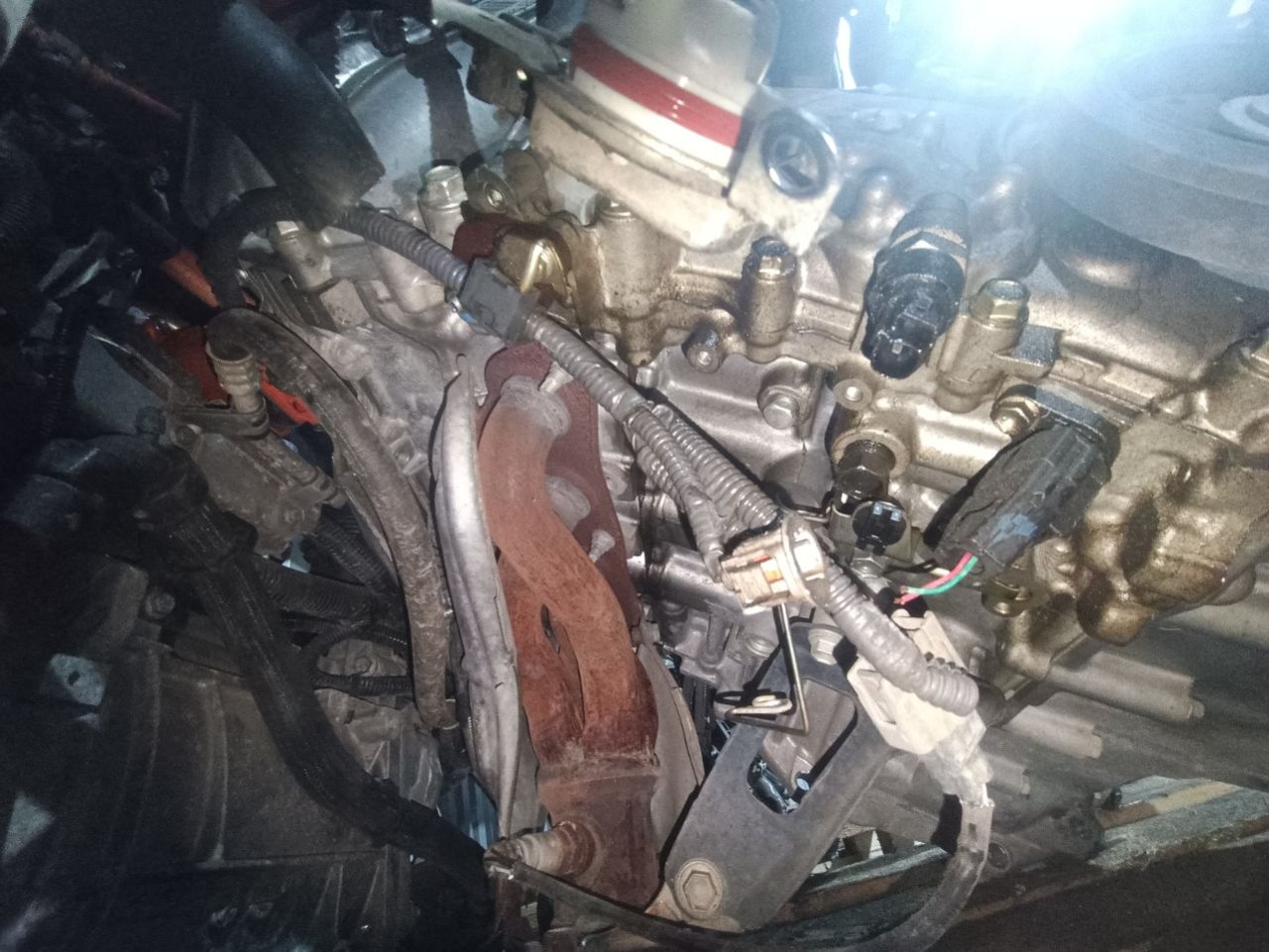 Двигатель X2ZR-W22U Toyota Auris 2 1.8 Гибрид