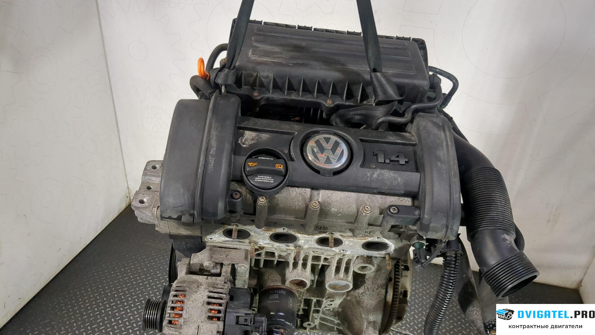Двигатель Volkswagen Golf 5 2003 - 2009 BUD 1.4 л., Бензин, Инжектор, артикул 9062551