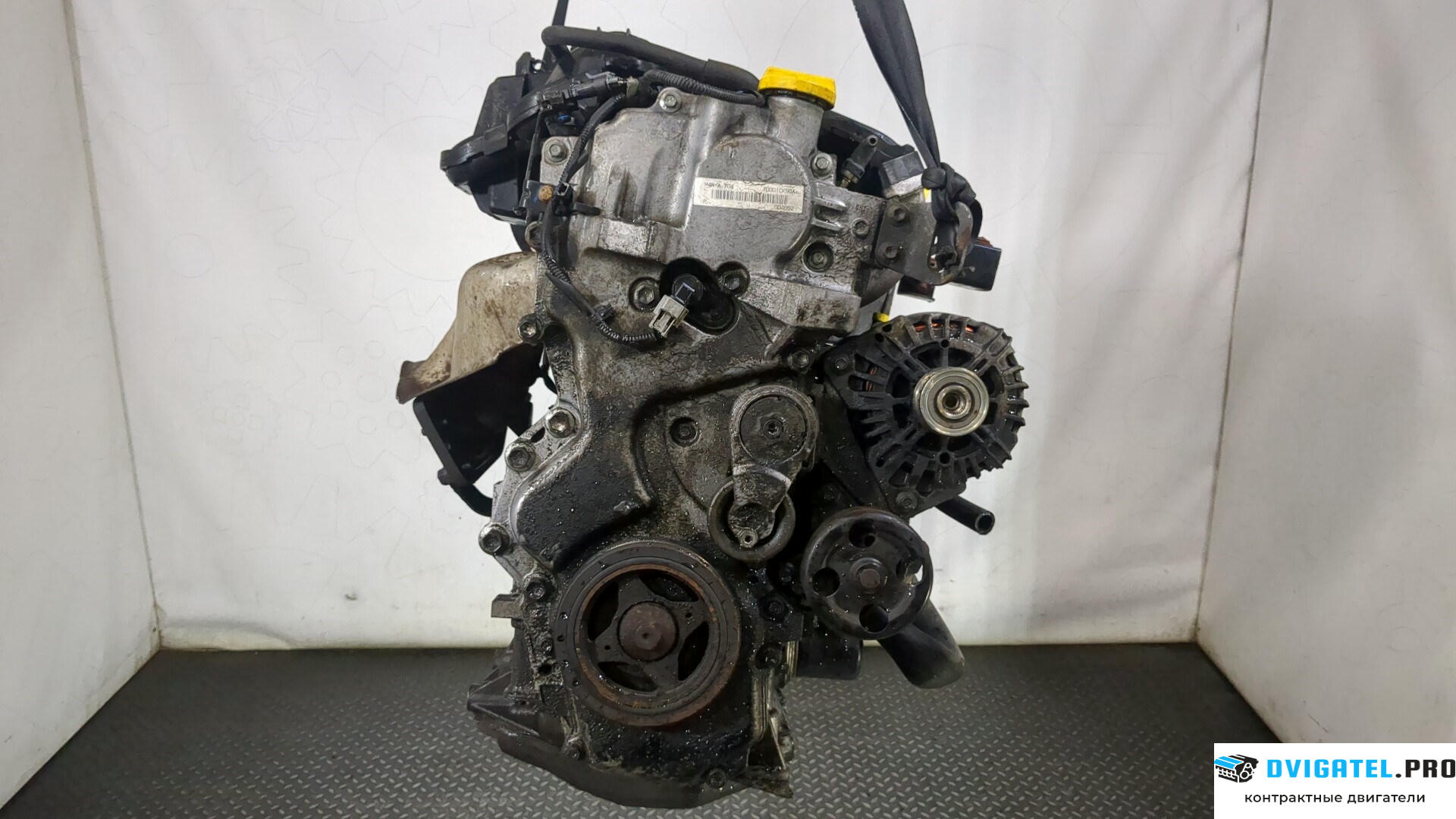 Двигатель Renault Laguna 3 2007 - н.в. M4R 704 2 л., Бензин, Инжектор, артикул 9193361