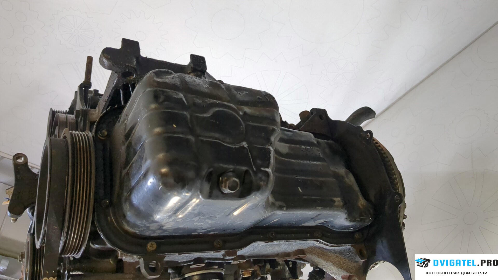 Двигатель Nissan Almera Tino QG18DE 1.8 л., Бензин, Инжектор, артикул 9242609