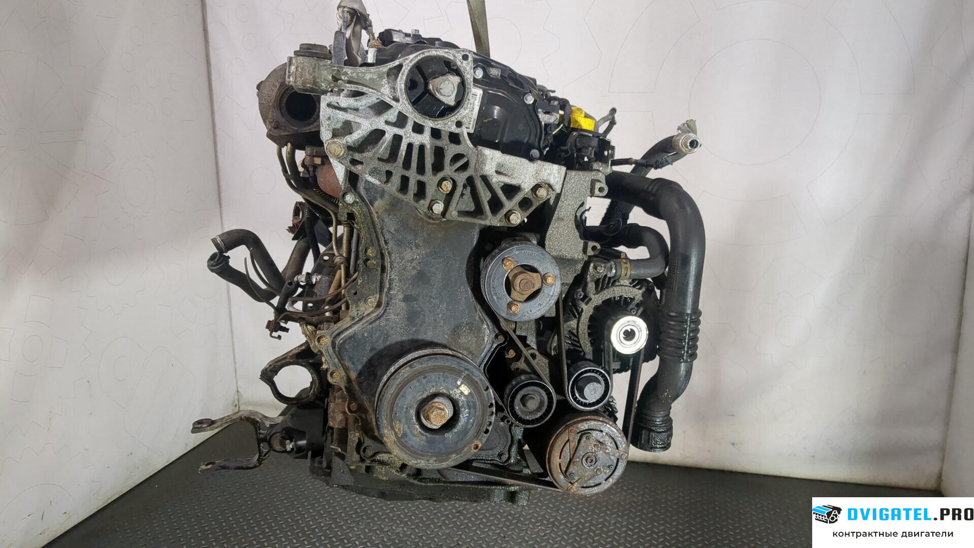Двигатель Renault Laguna 3 2007 - н.в. M9R 744 2 л., Дизель, DCI, артикул 8938502